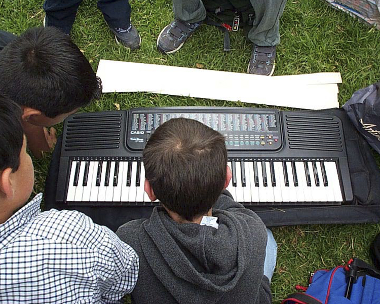 La música siempre presente en el Colegio Refous